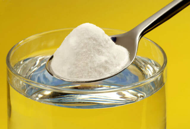 Drinking baking soda for weight loss: Does it work?