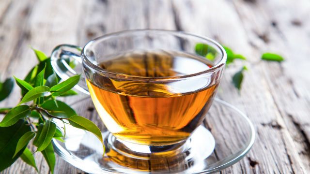 how-to-brew-your-own-super-slimming-teas