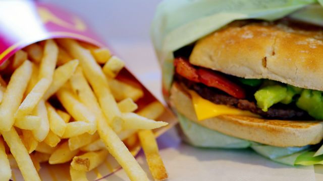 fast-food-overseas-is-healthier-why-is-the-us-so-far-behind