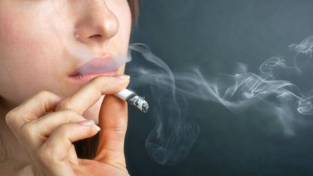 woman smoke