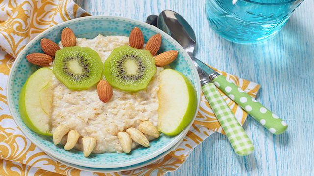 Kids breakfast porridge