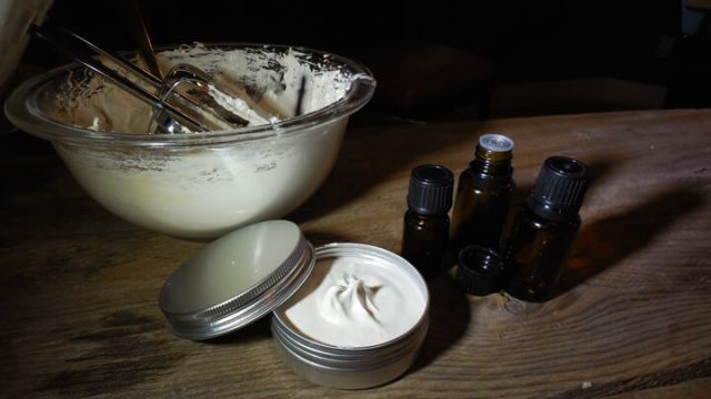 foot-lotion