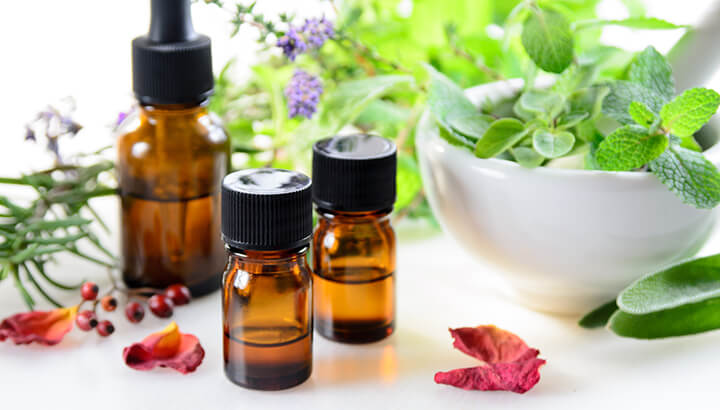 Essential oils can help clogged ears
