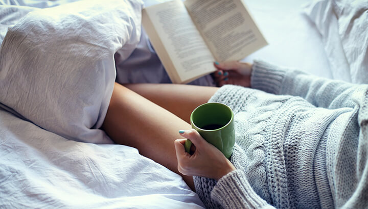 Reading before bed can help prevent insomnia.