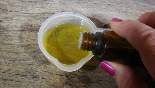 Whip Up This Potent Zit-Zapper Salve For Quick Relief