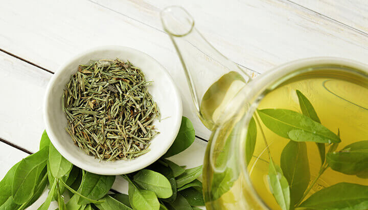 Consuming green tea can promote weight loss.