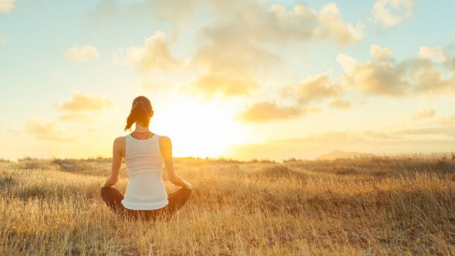 7ancientayurvedichealthcareritualsyoucandotoday_960x540