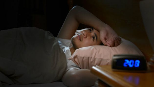 what-waking-up-in-the-middle-of-the-night-could-indicate-about-your-health